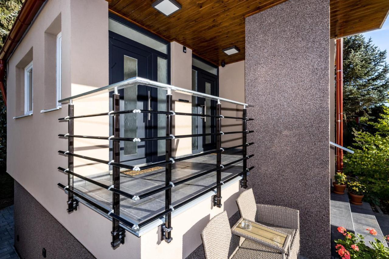 Bergresort Apartments Дечин Экстерьер фото